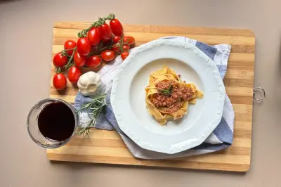 Tuscan Cooking Class in Cortona: Make Pasta and Tiramisu