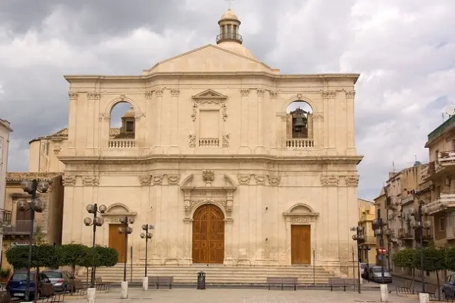 Tour privado à noite por Noto e Marzamemi saindo de Siracusa