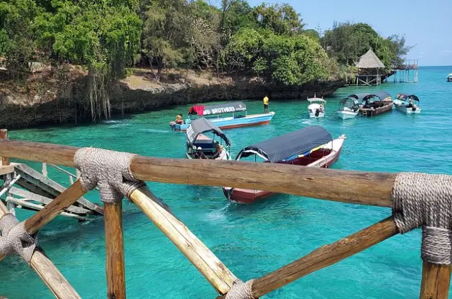 Zanzibar privado: Granja de especias, Stone Town y Prison Island