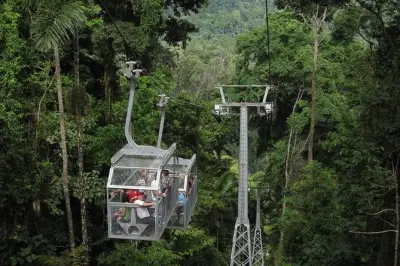 Excursión a Veragua Rainforest y canales de Tortuguero desde Limon