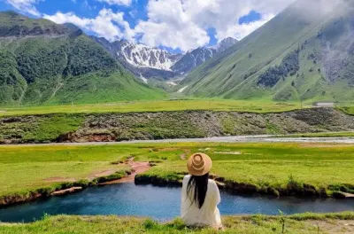 4x4 kazbegi y valle de truso desde Tbilisi: Aventura todoterreno
