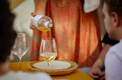 Balade dans les vignes de Salento avec dégustation et apéritif