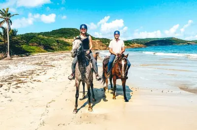 Horseback riding on Atlantic coast: Private beach picnic ride
