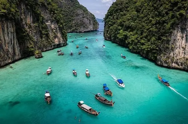 Snorkel en las islas Phi Phi desde Krabi: Maya bay y Viking Cave