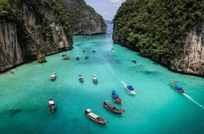 Snorkeling aux îles Phi Phi depuis Krabi : Maya Bay et Viking Cave