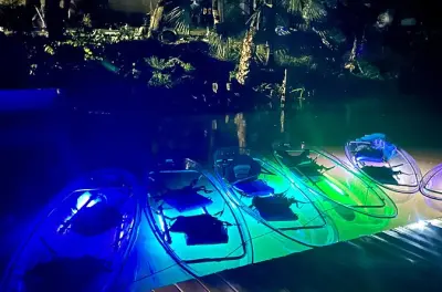 Remada noturna em caiaque transparente com LED em Destin