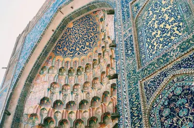 De Samarcanda a Bukhara: 13 locais históricos e traslado premium