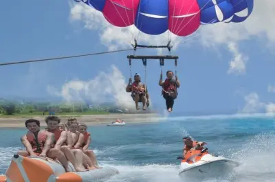 Parasailing à la plage de Nusa Dua : Jet ski et banana boat inclus