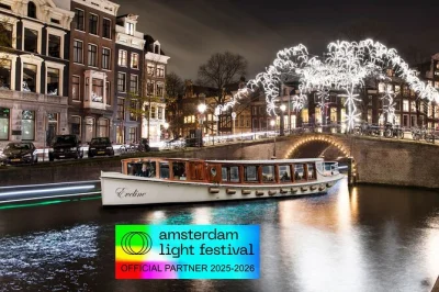 Feel the magic of amsterdam’s canals at night with a heated boat cruise during the light festival. sip mulled wine or hot chocolate, enjoy snacks, and see 20+ light artworks.