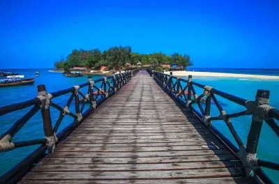 Stone Town Zanzibar patrimoine UNESCO et Prison Island