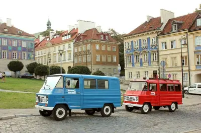Varsovie vieille ville en Żuk vintage, privé avec prise à l’hôtel