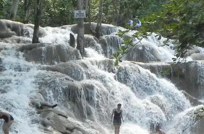 Private Tour zu Dunn's River und Blue Hole ab Ocho Rios
