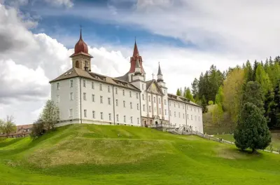 Bolzano Westliche Dolomiten Tagestour: Sellajoch & Val Gardena