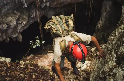 Crystal Cave e Blue Hole de San Ignacio: Sítios maias subterrâneos