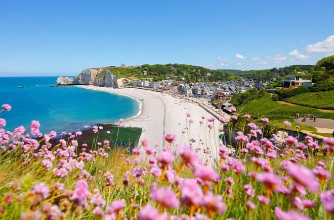 Étretat & Honfleur ab Cabourg: Private Tour mit optionalem Guide