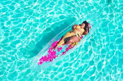 Fotografia em caiaque transparente: Ensaio em Grand Turk