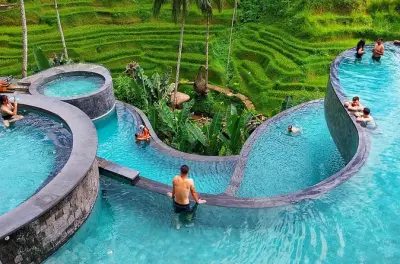 Ubud Monkey Forest & Tegenungan Wasserfall Privattour