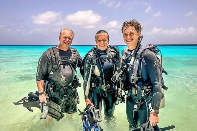 Bonaire Shore Diving: Private Guide, Two-Tank Dive