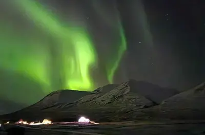 Caça às luzes do norte em Akureyri: Tour noturno com traslado