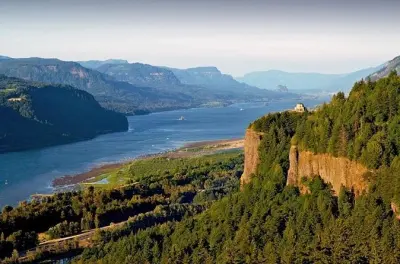 Private Tour ab Portland zur Columbia River Gorge und Multnomah Falls