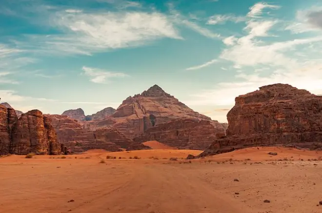 Tour privé 5 jours : Amman, Petra, Wadi Rum et mer Morte