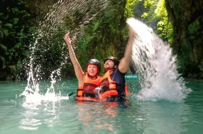 Snorkeling à Moalboal et canyoneering aux chutes Kawasan depuis Cebu