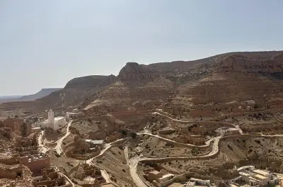 Djerba–Tataouine 4x4-Tour: Sahara-Quellen und Star-Wars-Drehort