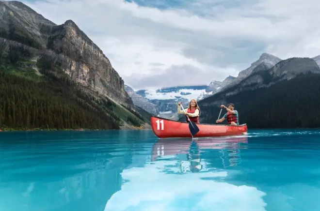 Lake Louise Canoe Tour & Moraine Lake: Skip-the-Line Access