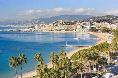 Cannes, Antibes e St-Paul-de-Vence: Tour em grupo pequeno