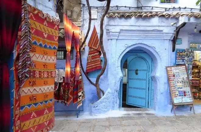 2 dias em Tangier e Chefchaouen com caminhada nas montanhas Rif