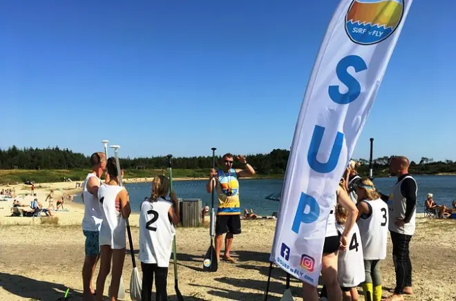 Cursos de SUP y kitesurf en Dinamarca: Aprende deportes acuáticos