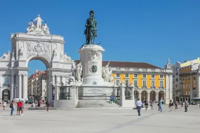 Lisbona, Sintra e Cascais: Visita privata a Pena Palace e Cabo da Roca