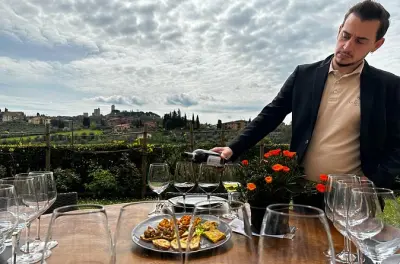 Degustação em San Gimignano com vinho, azeite, vinagre e refeição
