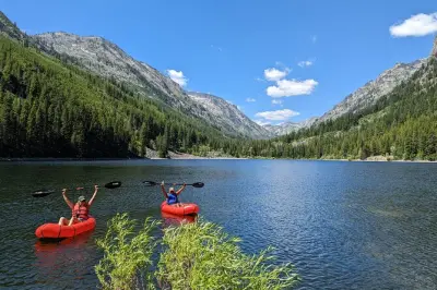 Escursione guidata con packraft nella Bitterroot National Forest