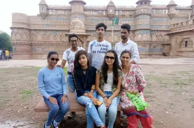 Tour pela cidade de Gwalior: Forte, palácio e templos em 5-6 horas