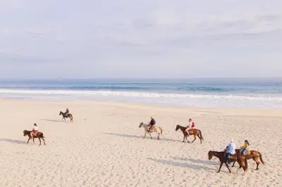 Équitation à Puerto Escondido : Traversée plage et lagune