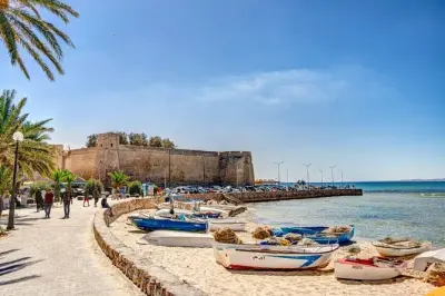 Nabeul, Hammamet e Sousse: Cerâmica, ribat e Mediterrâneo
