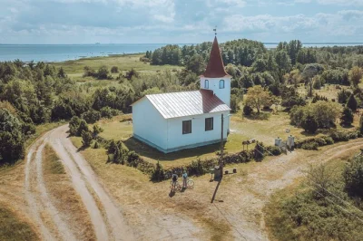 Escape tallinn for a day trip to prangli island. explore fishing villages, local culture, and nature with a guide. includes lunch and transfers.