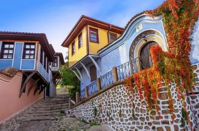 Da Sofia a Plovdiv: Teatro romano e villaggio di street art