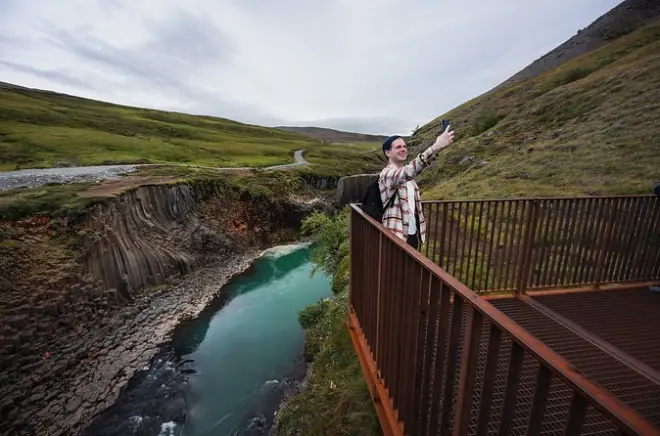 Stuðlagil Canyon & Vök Baths: Ostisland Küstenausflug