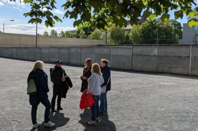 Berlinmauer Tour mit Insider: Fluchtgeschichten & Geschichte