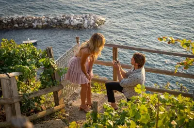 Private Photoshoot in Cinque Terre: Couple & Family Sessions