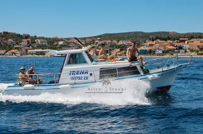 Schnorcheln in Zadar: Privates Boot zu den nahegelegenen Inseln