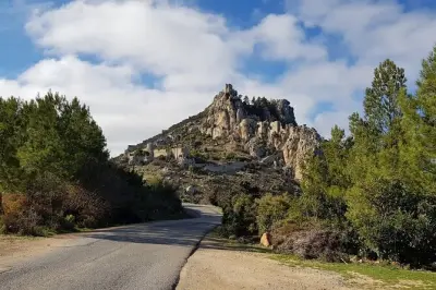 Kyrenia meio dia: Castelo St Hillarion e abadia Bellapais