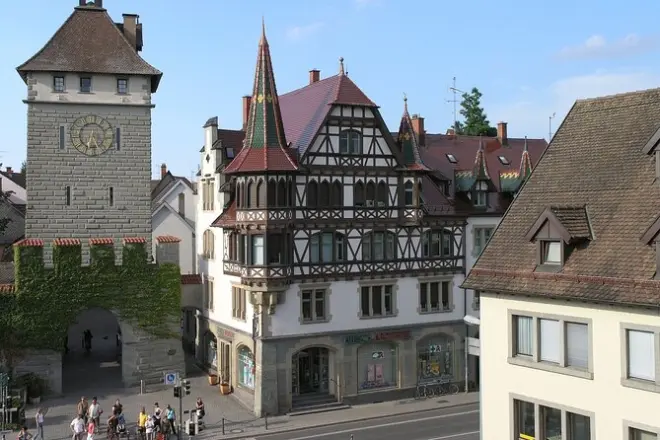 Konstanz Historical Walking Tour: Marina to Marktstaette