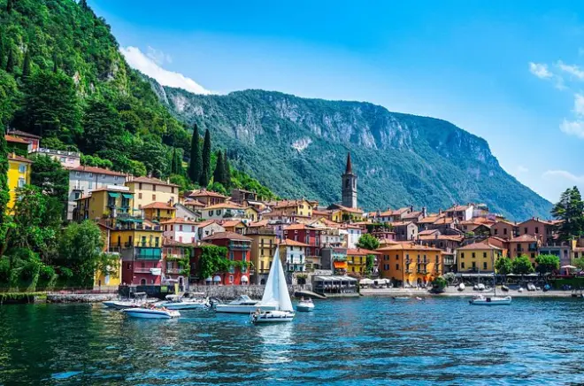 Lake Como & Valtellina Wine Tour: Vineyards & Tastings