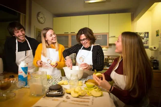 Cooking class in Siena: Learn 3 local recipes at a home