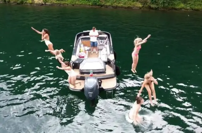 Lake Como private boat tour to Bellagio: 3 hours with wine