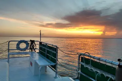Crociera al tramonto a Key Largo su catamarano di 14 metri