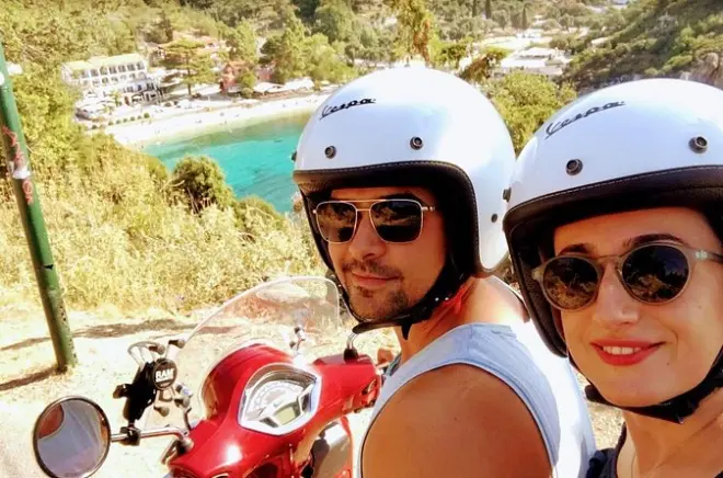 Tour in Vespa a Corfù: Angelokastro e Palaiokastritsa